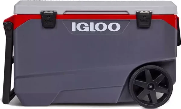 Igloo Latitude 90 Quart Rolling Cooler